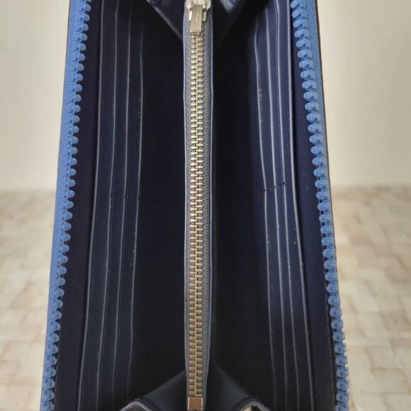 Coach Accordion Zipper Around Wallet Leather Horse Carriage Card Wallets Blue NW - Picture 6 of 6